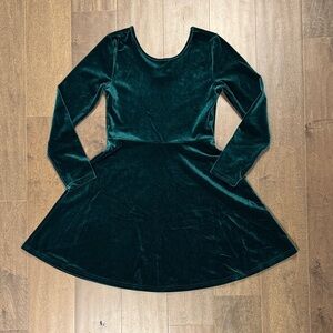 The Children's Place Dark Green Velvet Dress Mommy and Me Matching Outfit